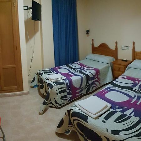 Hostal El Busto Teruel Dış mekan fotoğraf