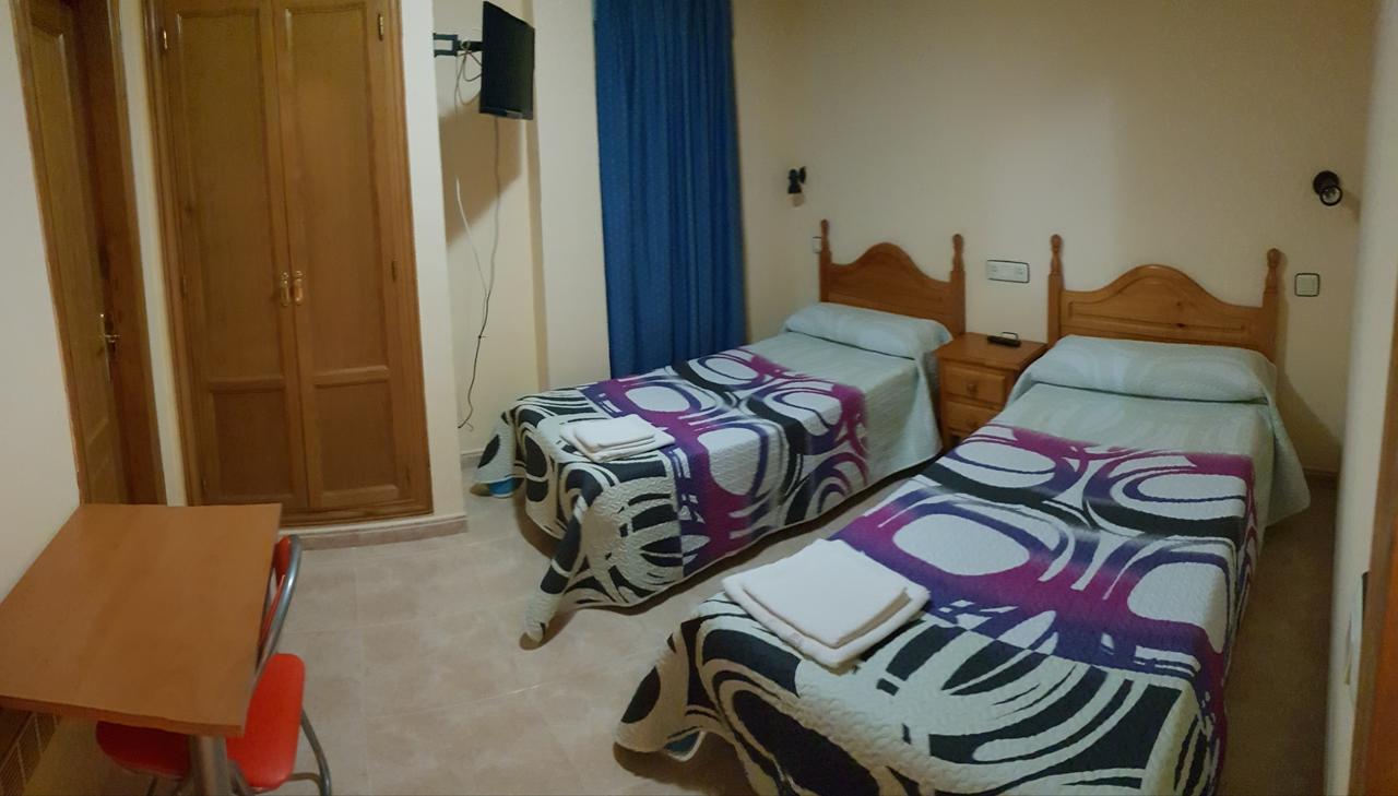 Hostal El Busto Teruel Dış mekan fotoğraf