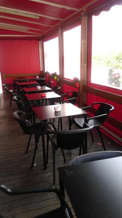Hostal El Busto Teruel Dış mekan fotoğraf